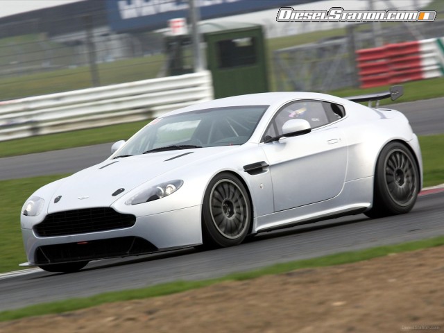 Aston Martin Vantage GT4 2012 Picture #4 Aston Martin Vantage GT4 2012 Picture #4